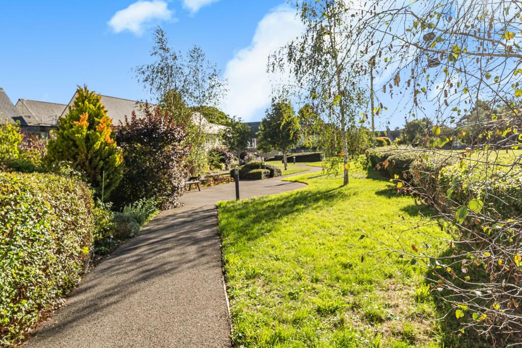 Main image of property: Shipton Road, Milton-Under-Wychwood, OX7