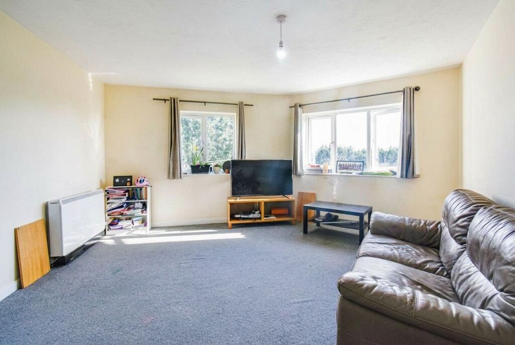 Main image of property: Saxon Court, Thatcham, Berkshire, RG19