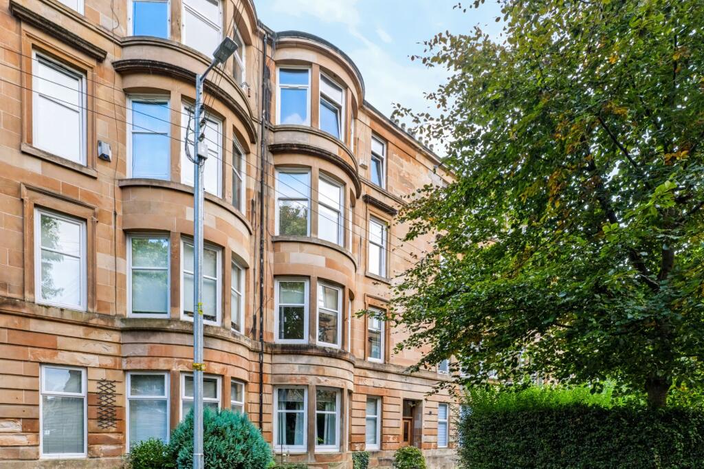Main image of property: Battlefield Gardens, Glasgow, G42