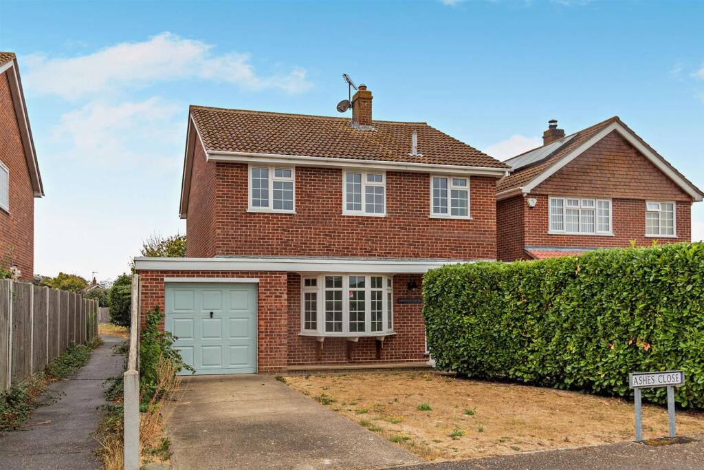 Main image of property: Ashes Close, Walton On The Naze