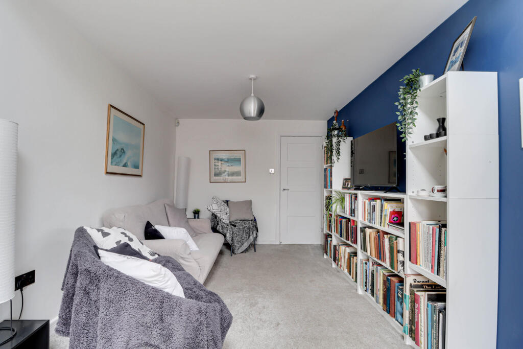 Additional image 14 of Cell Barnes Lane, St Albans, AL1