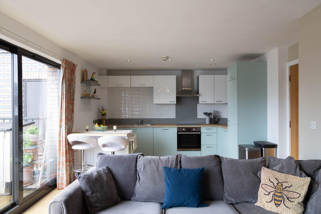 Apartment in Manchester - View 4