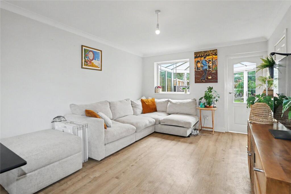 House in Woking, Surrey - More