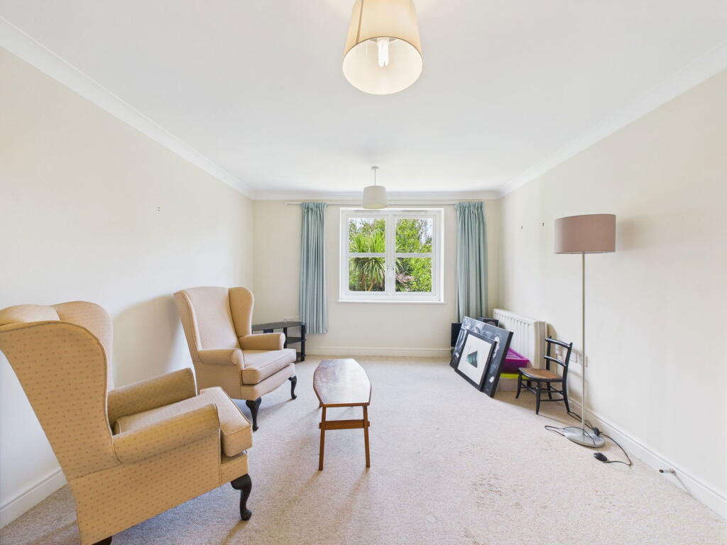 Rotary Lodge, St. Botolphs Road, Worthing, BN11 photo 2