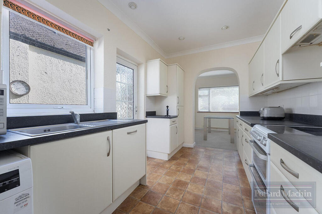 House in London - View 5