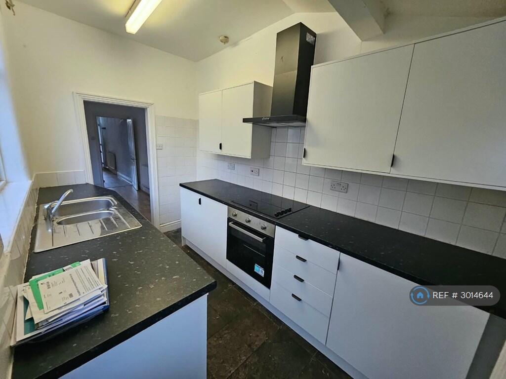 House in Stockport - View 5