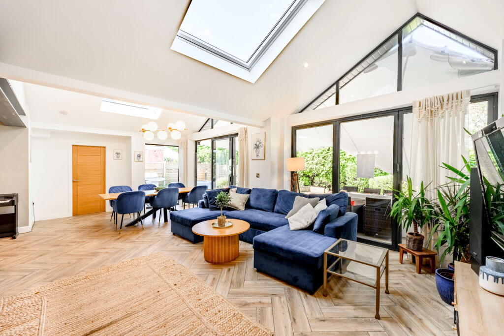 House in Birmingham - More