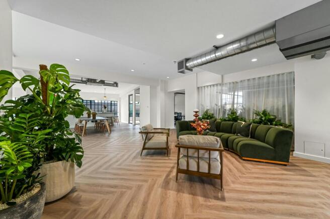 MD-BC-141-143ShoreditchHighStreet-13.JPG