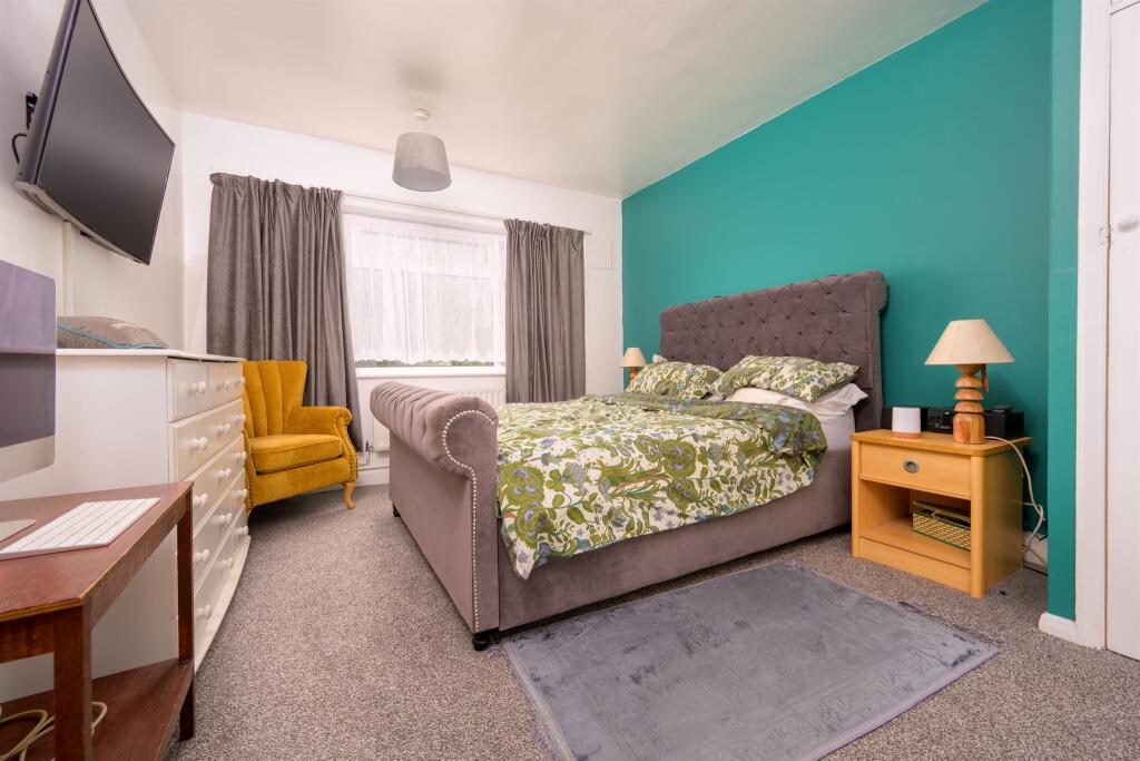 Apartment in Kettering, Ise Lodge - More