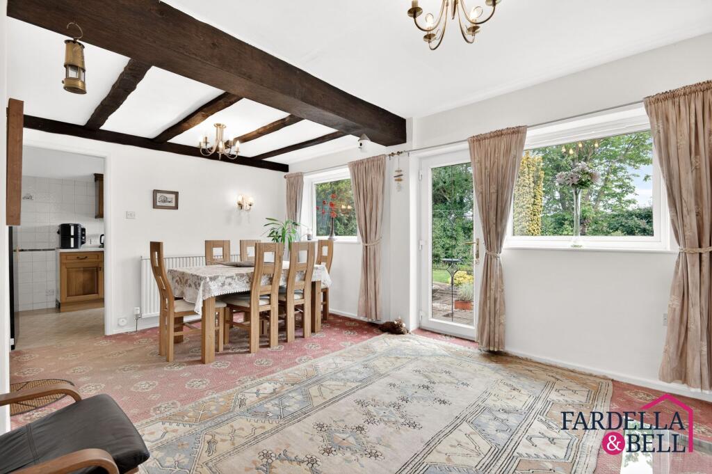 House in Burnley, Worsthorne-with-Hurstwood - View 3