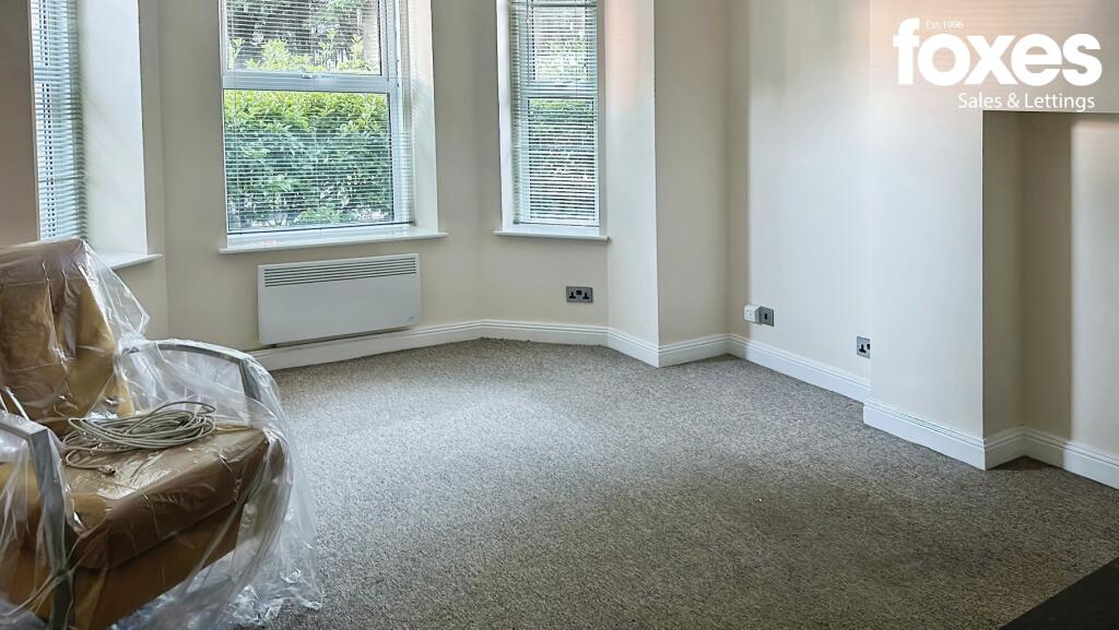 Apartment in Bournemouth, Lansdowne - View 4