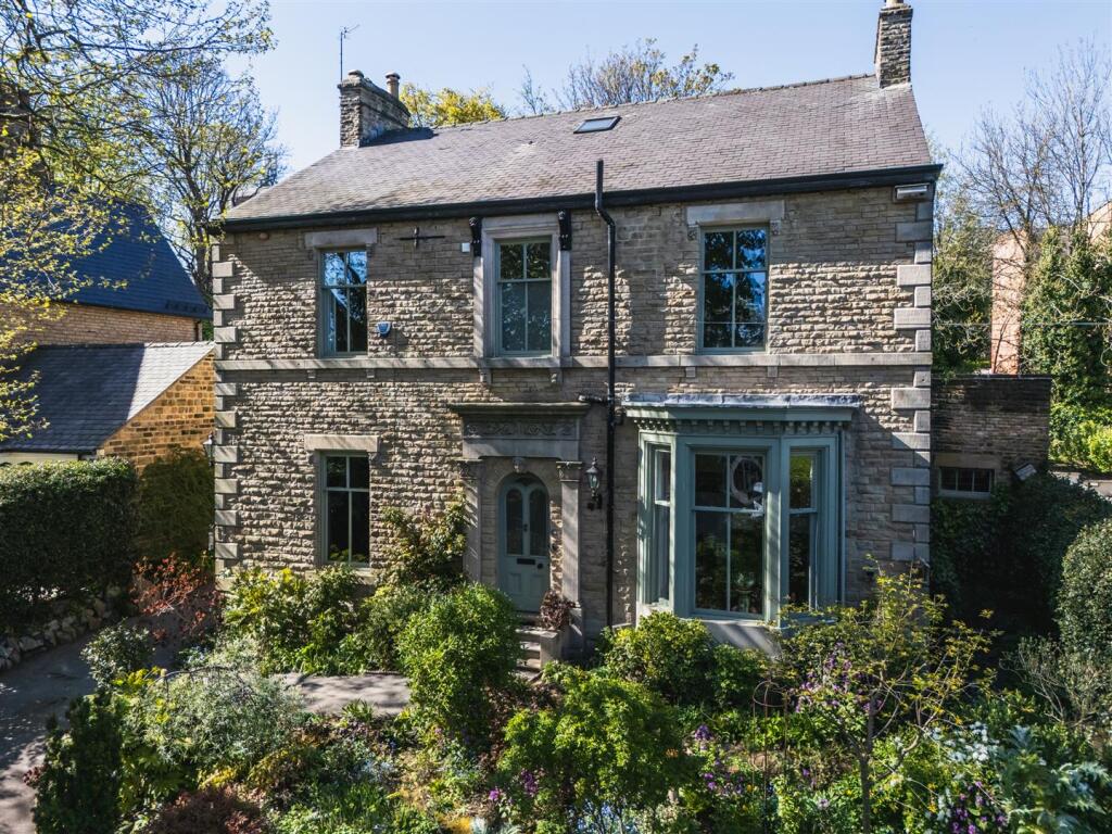 Main image of property: Victoria Road, Sheffield