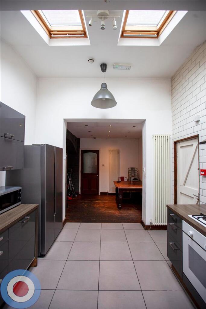 1 bedroom end of terrace house for rent
