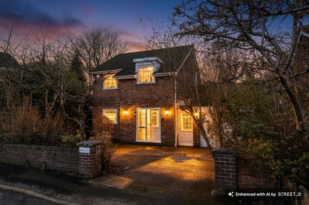 Main image of property: St Aldates, Romiley, Stockport, SK6 3DU