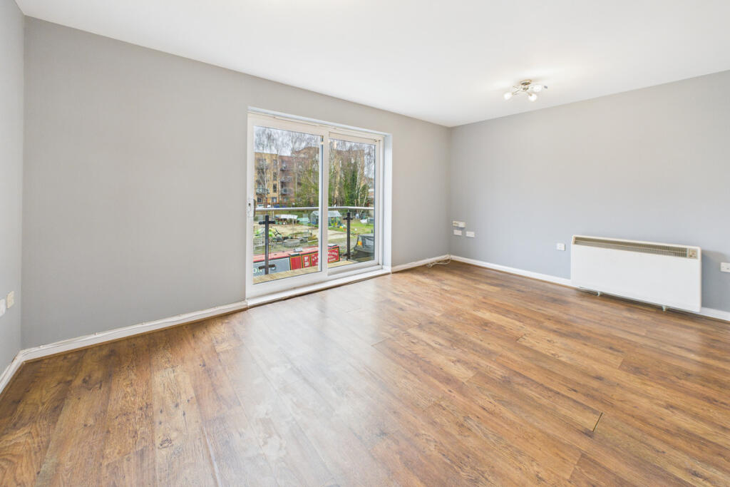 Apartment in Dacorum, Apsley - View 2