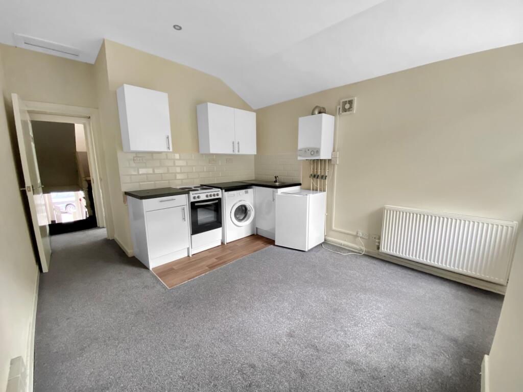 Apartment in Cardiff - View 4