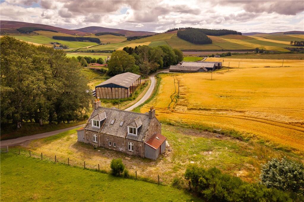 Kinclune, Glenkindie, Alford, Aberdeenshire, AB33 - More