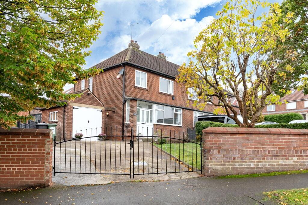 Brownberrie Avenue, Horsforth, Leeds, West Yorkshire