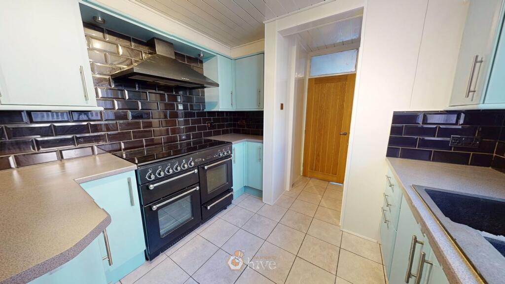 Guest Lane, Warmsworth, Doncaster, DN4 photo 3