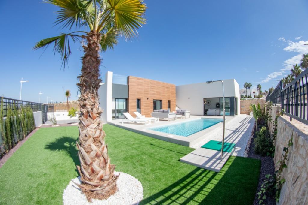 Main image of property: Valencia, Alicante, La Finca Golf