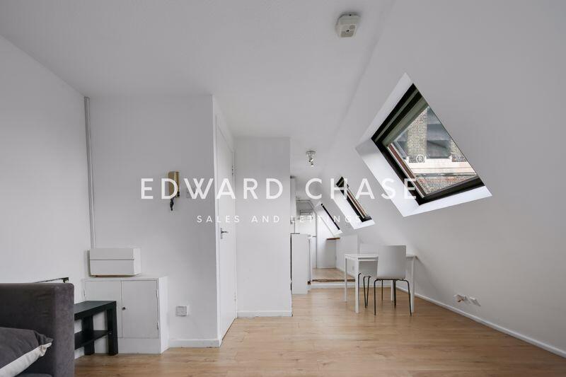 Studio flat for rent