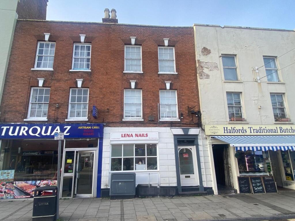 Main image of property: 44 High Street, Tewkesbury