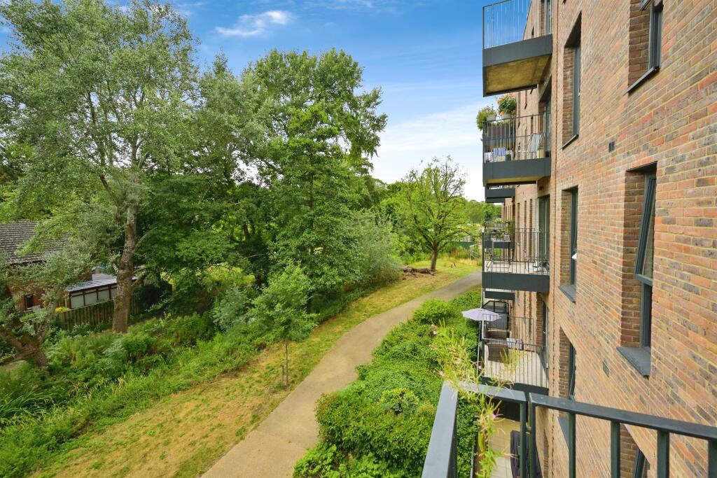 Dacorum Way, Hemel Hempstead photo 4