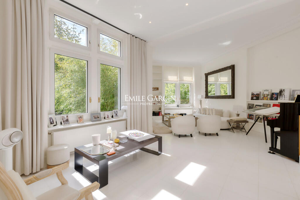 Main image of property: Paris-Isle of France, Hauts-de-Seine, Neuilly-sur-Seine