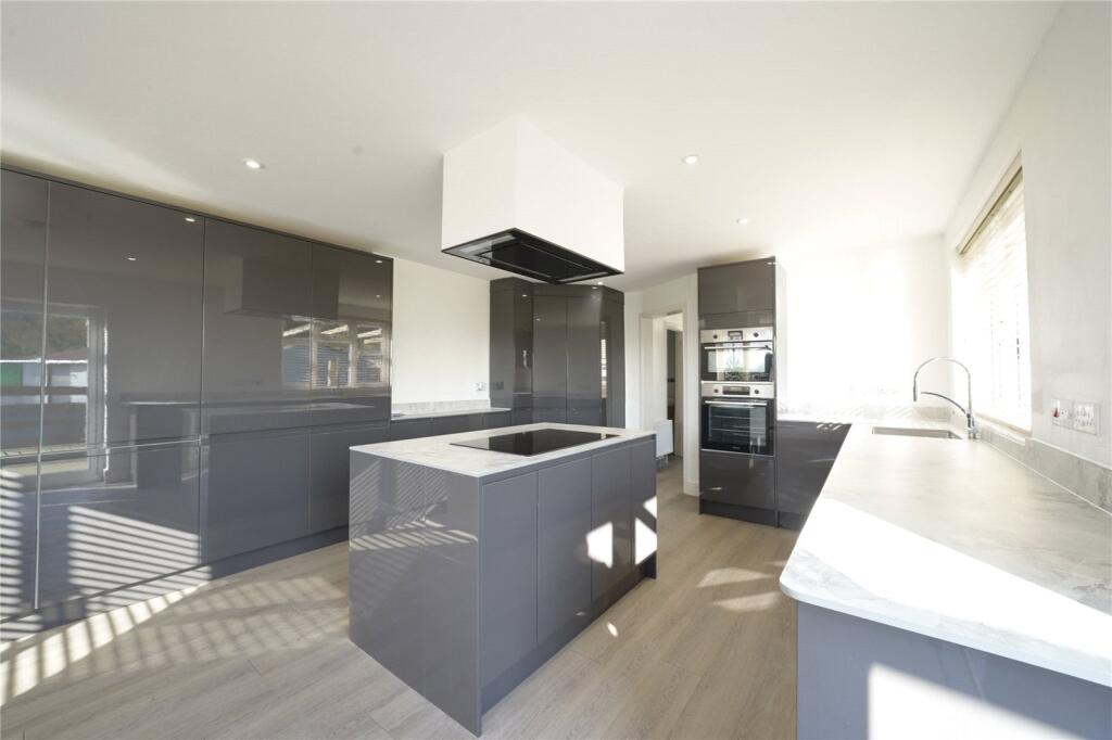 House in Cambridge - View 2