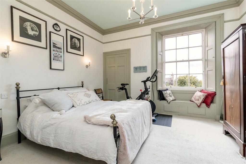 Apartment in Edinburgh, Stockbridge - More