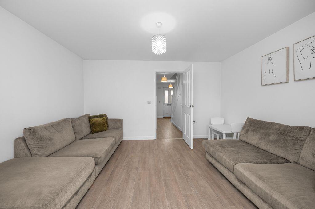 House in Inverkeithing, Spencer Fields, Fife - View 4