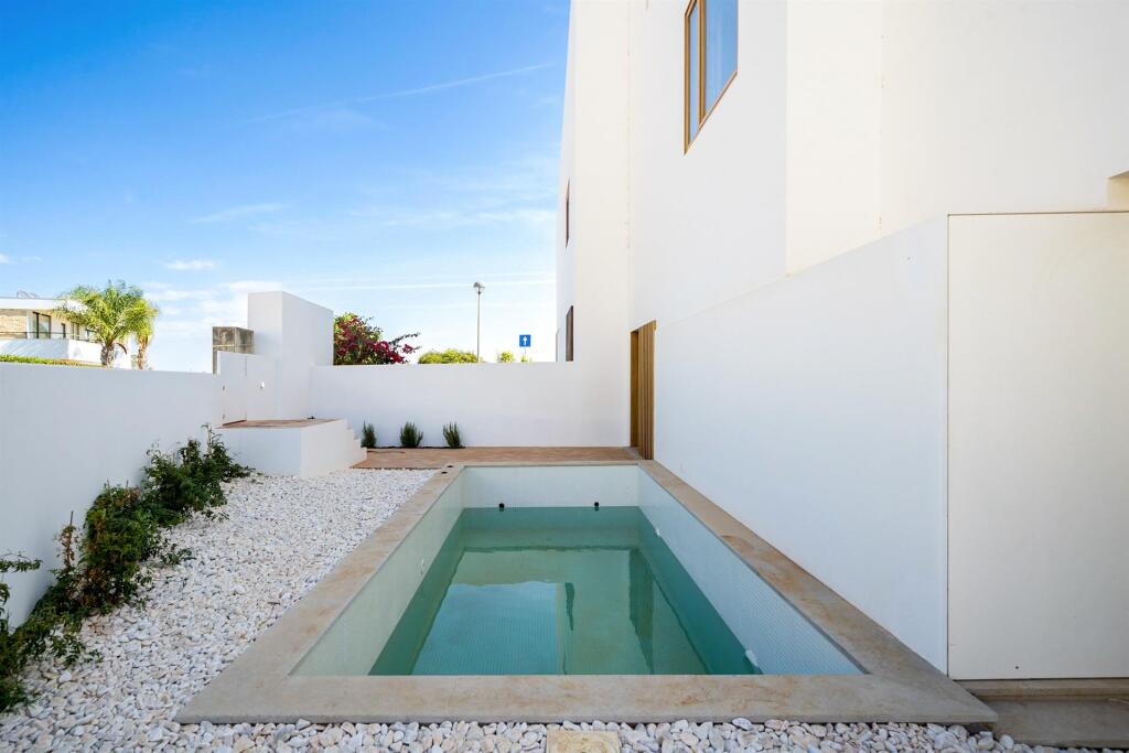 Main image of property: Algarve, Portimão