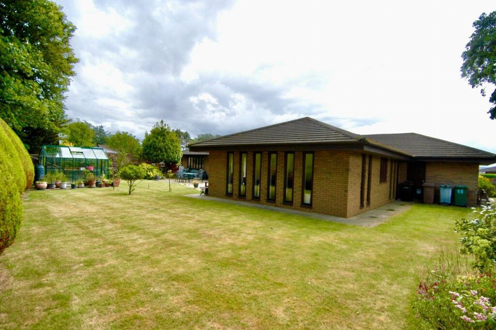 Main image of property: Riverside, West Kirby, Wirral, Merseyside, CH48