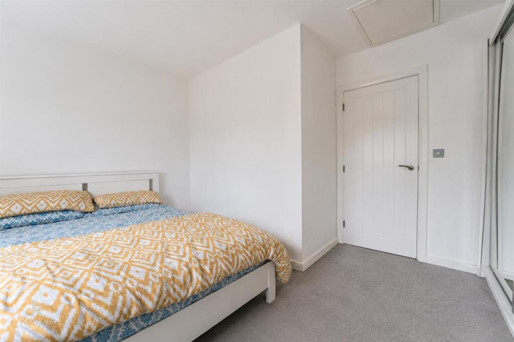 House in Salford, Little Bolton - View 5
