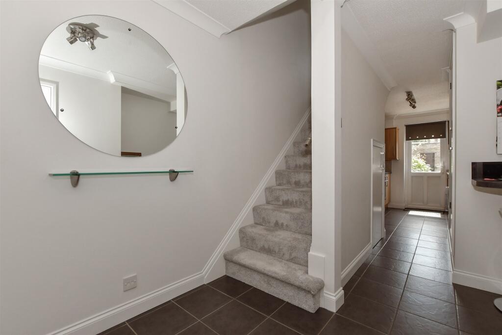 House in Dartford - View 5
