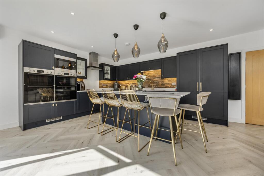 House in Bristol, Wick and Abson - View 3