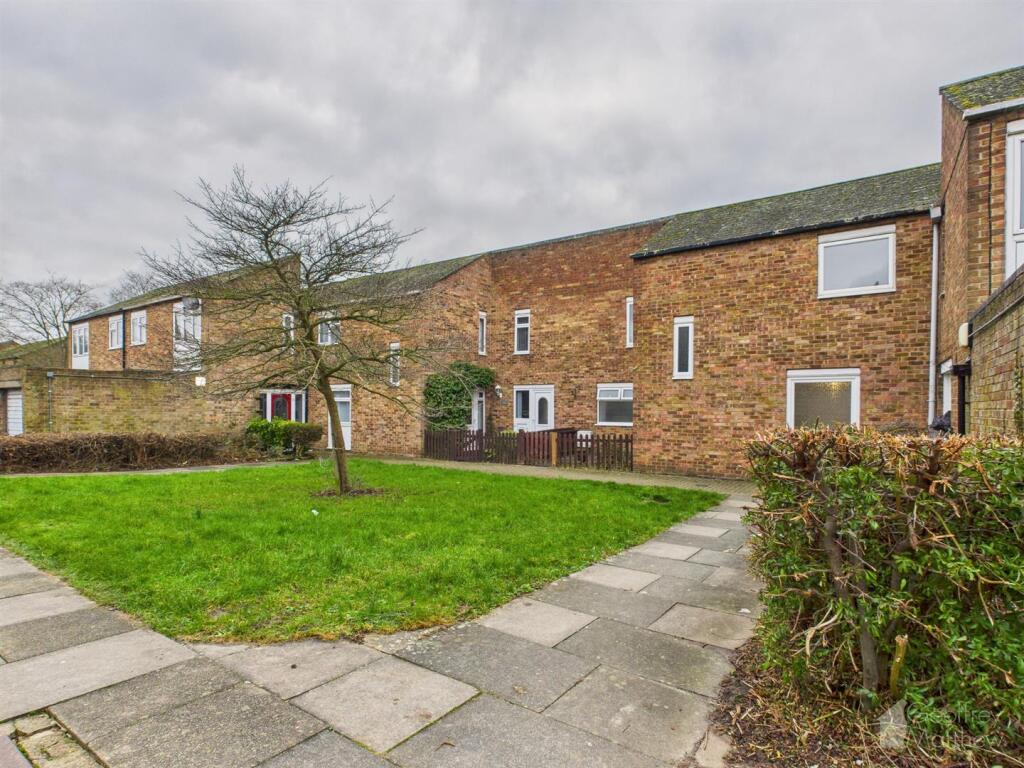 Main image of property: Brockles Mead, Harlow