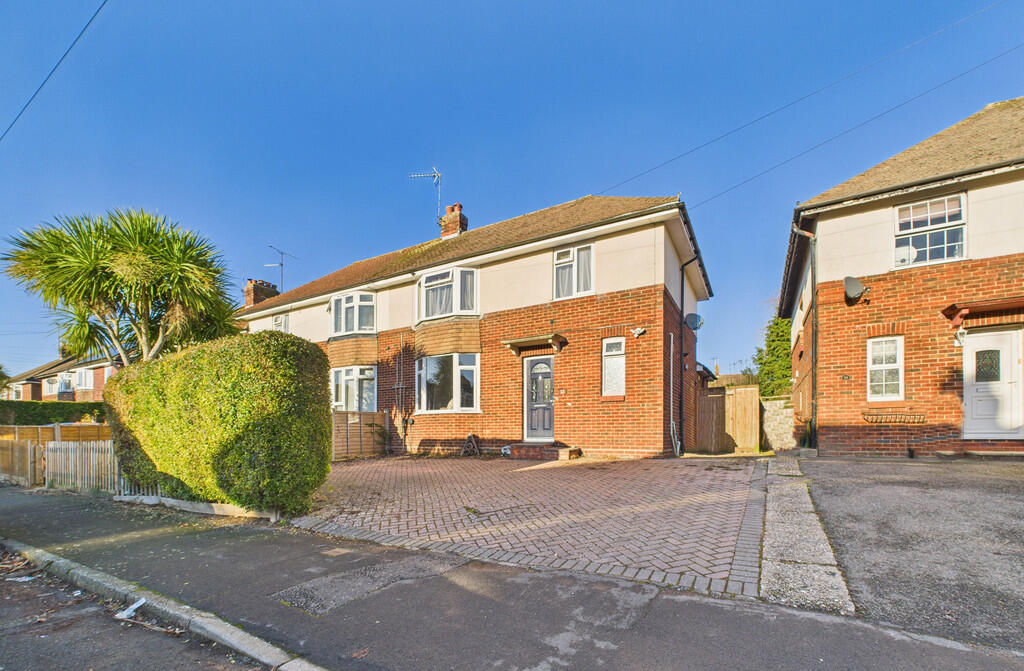 Main image of property: Bethune Road, Horsham