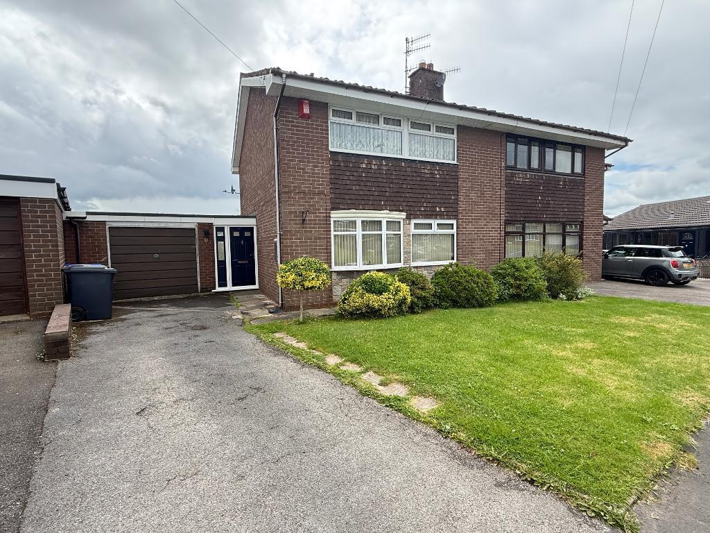 Main image of property: Masefield Road, Blurton, Stoke on Trent, ST3 2EX