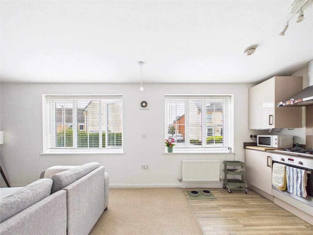 Linnet Way, Keynsham, Bristol, BS31 photo 3