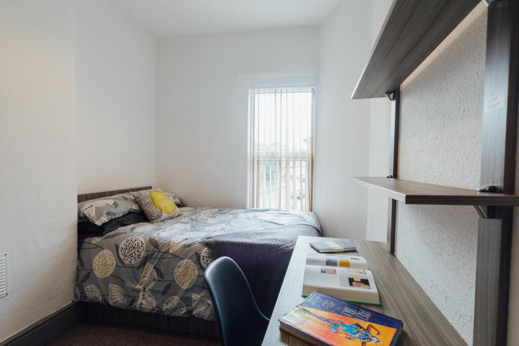 Property photo 8