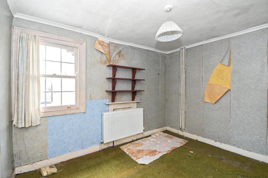 House in Twickenham - View 4