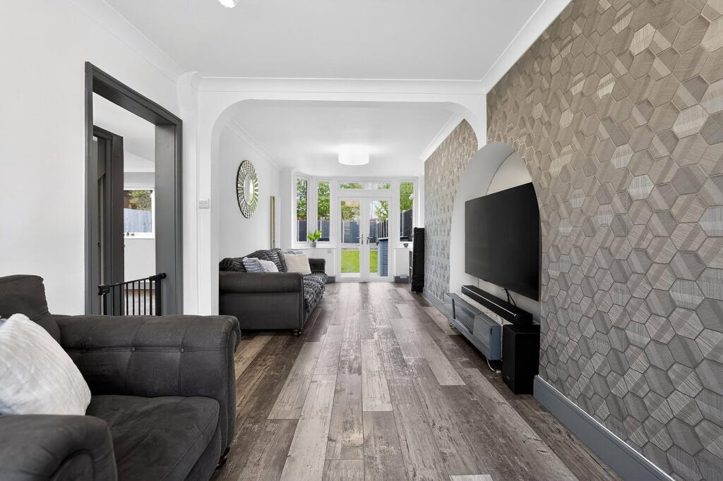 Elmfield Road, Castle Bromwich photo 5