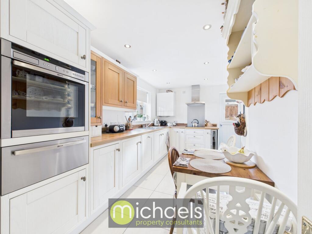 Whitlock Drive, Great Yeldham, Halstead, CO9 photo 4