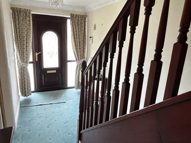 House in Doncaster, Adwick Upon Dearne - View 2