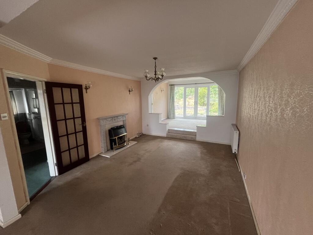 56 Brixham Drive, Wigston, Leicestershire LE18 1BH photo 4