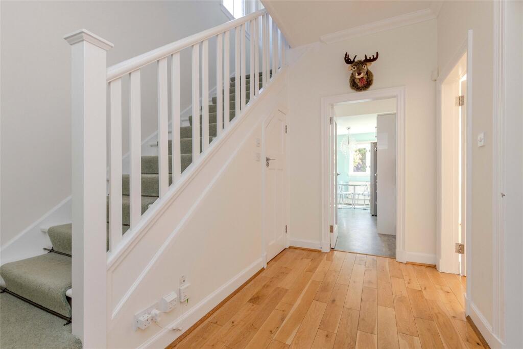 House in Edinburgh - More