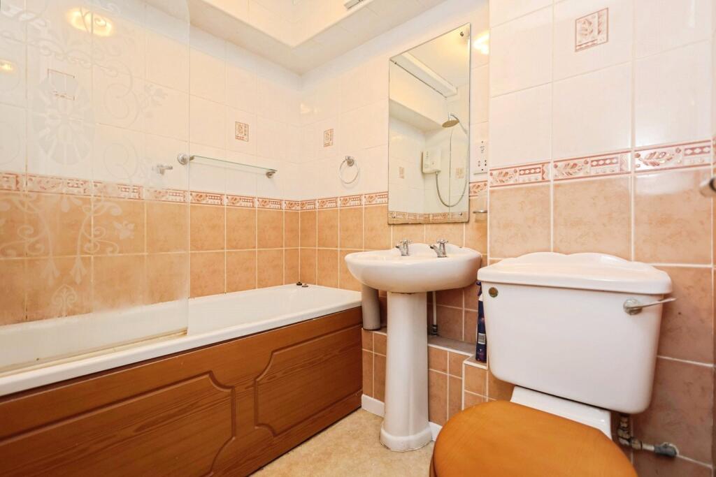 Additional image 4 of Far Highfield, Sutton Coldfield, Birmingham, B76