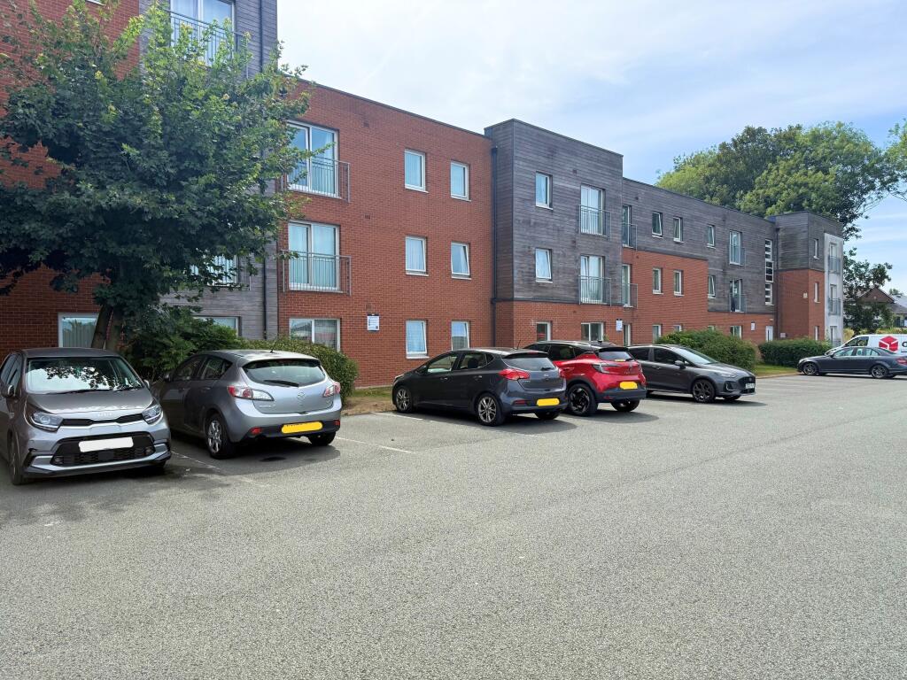 Main image of property: Manchester Court, Federation Road, Burslem, Stoke-on-Trent, ST6 4HT