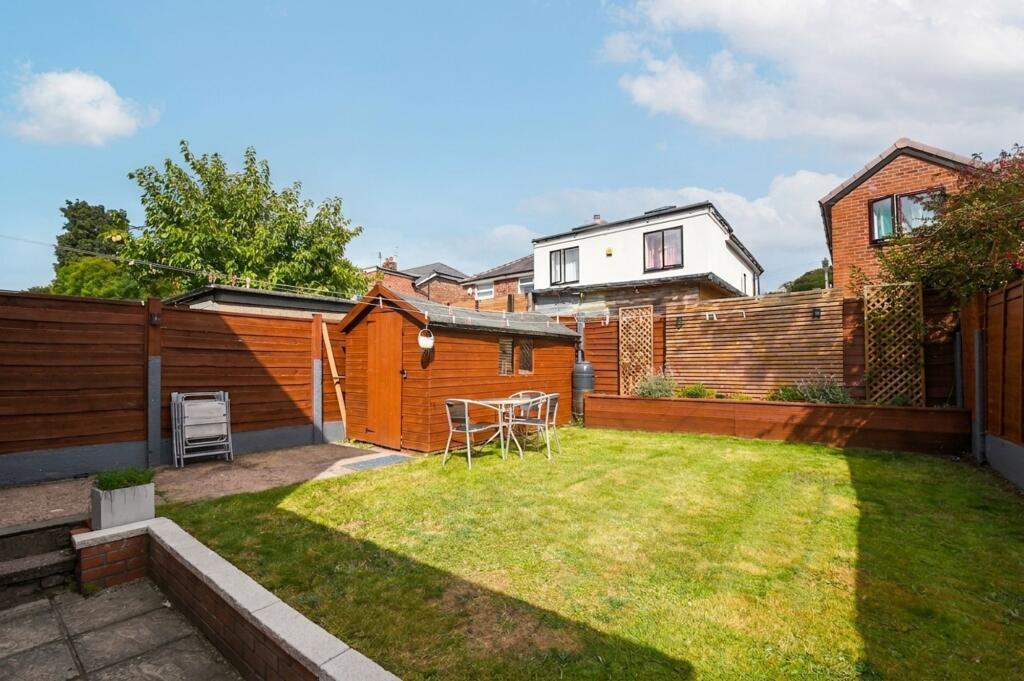 House in Salford, Greater Manchester - View 4